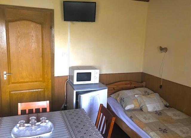 Convoy Panzio Bed & Breakfast Szajol Exterior photo